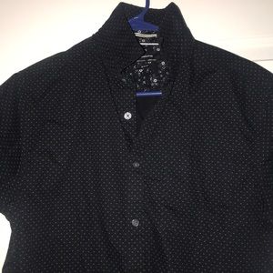 Smiling fit black dotted men’s shirt